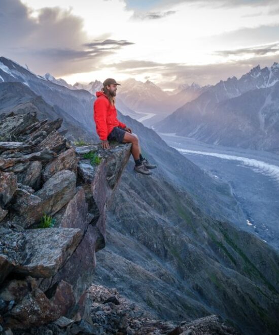 HUNZA TOUR & BATURA GLACIER TREK