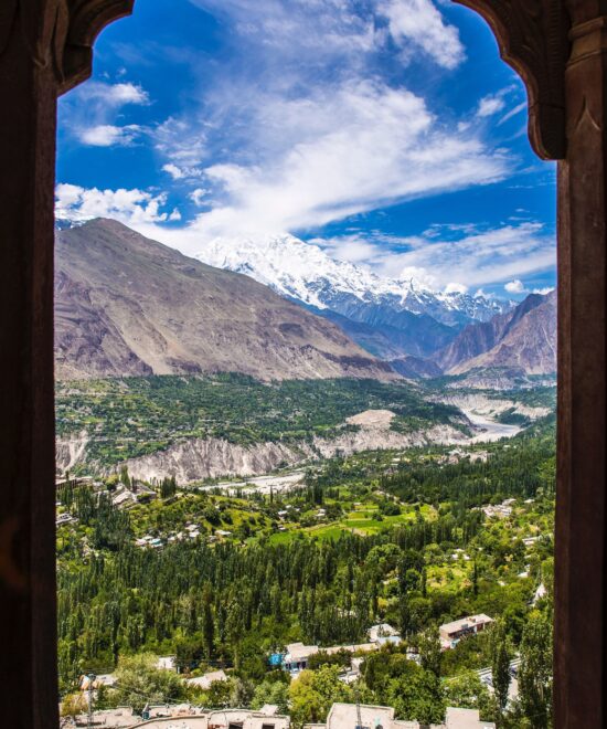 HUNZA AND BALTISTAN: COMBO TOUR